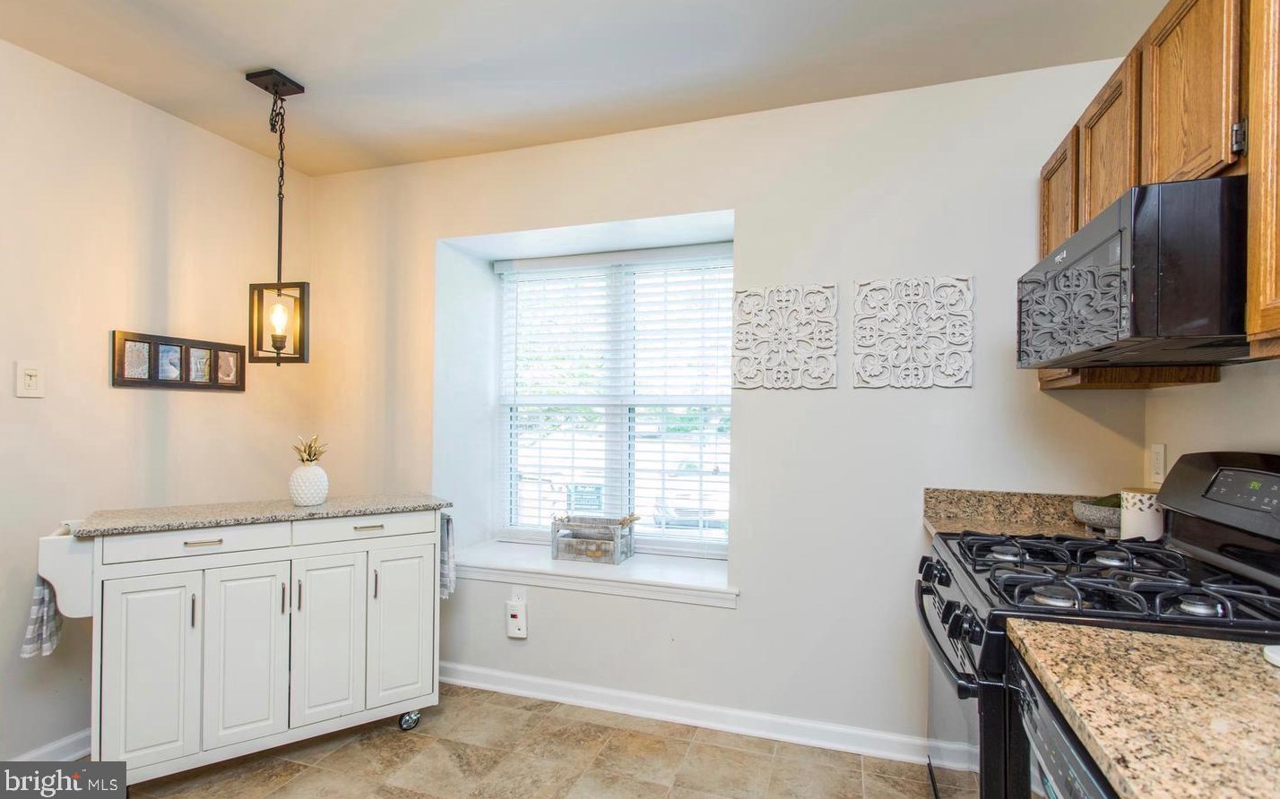 429 Saw Mill Ct, Norristown, PA 19401