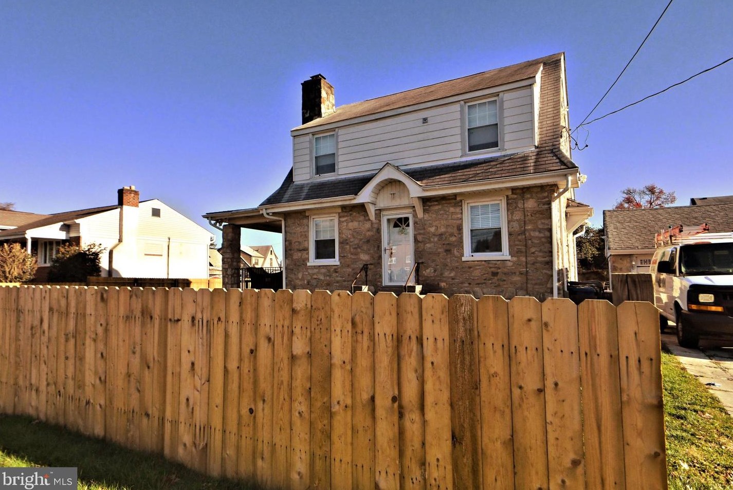 223 Ray St, Meadowbrook, PA 19046-5113