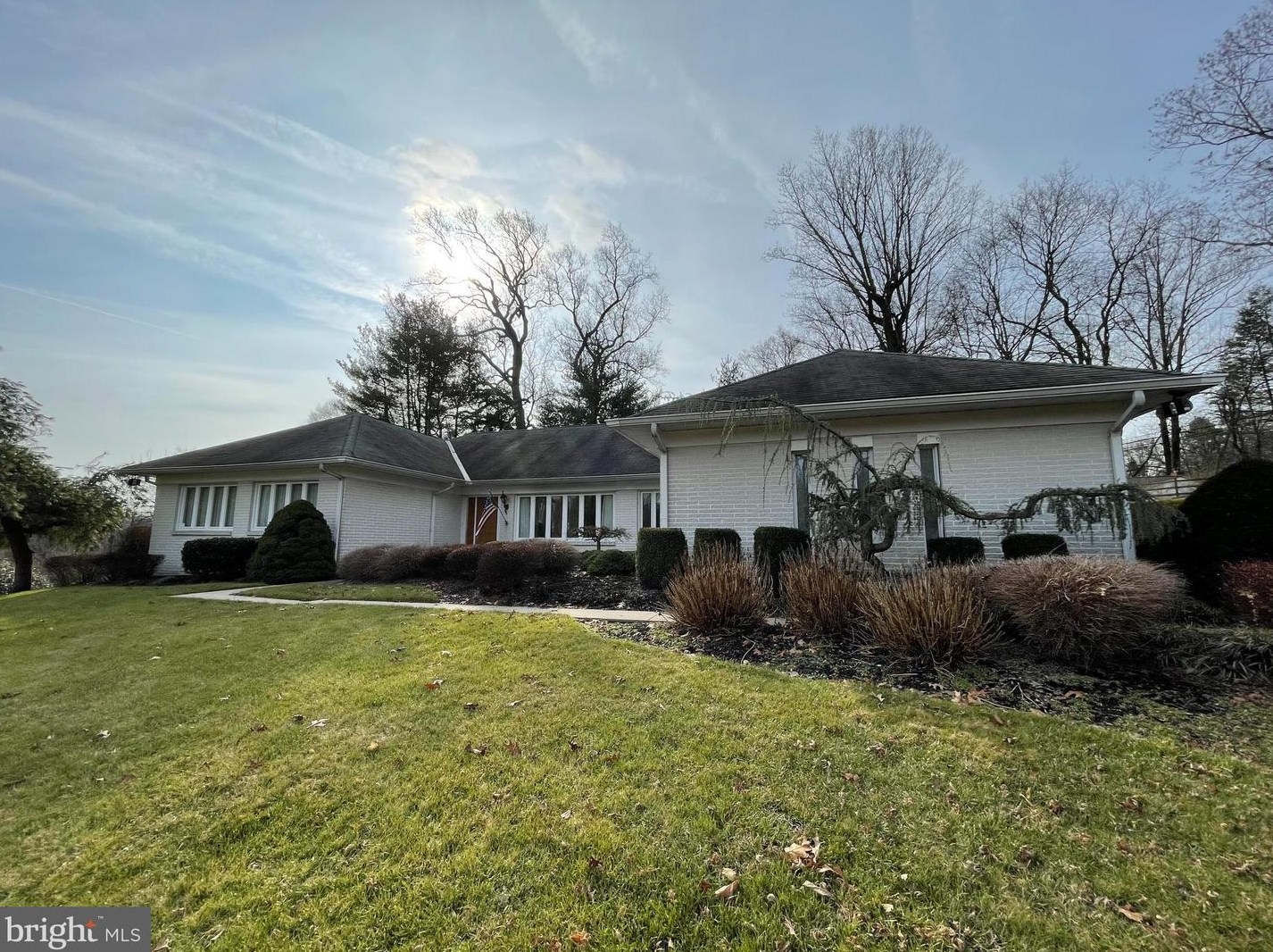 1248 Waller Dr, Huntingdon Valley, PA 19006
