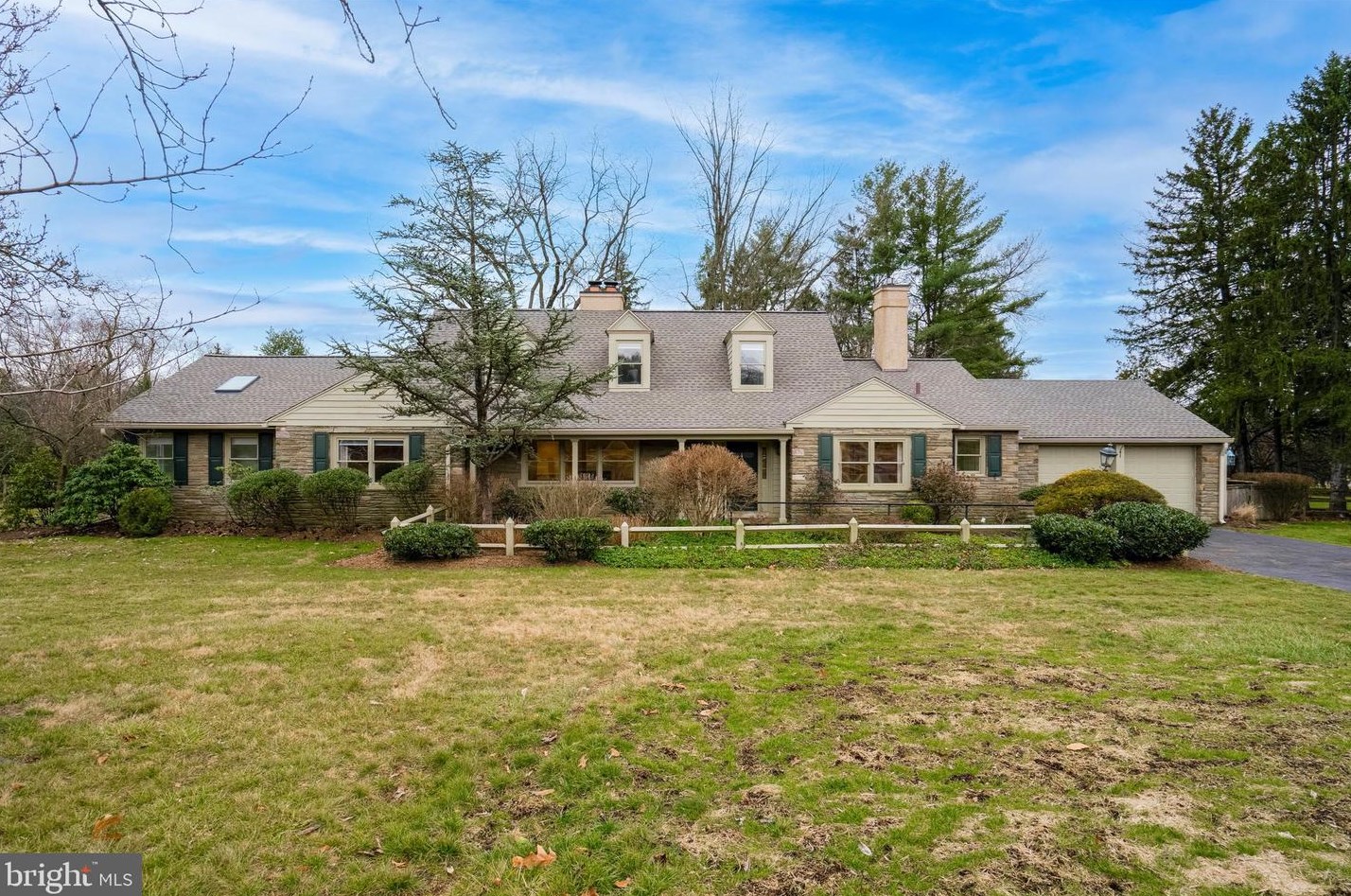 6002 Cricket Rd, Flourtown, PA 19031