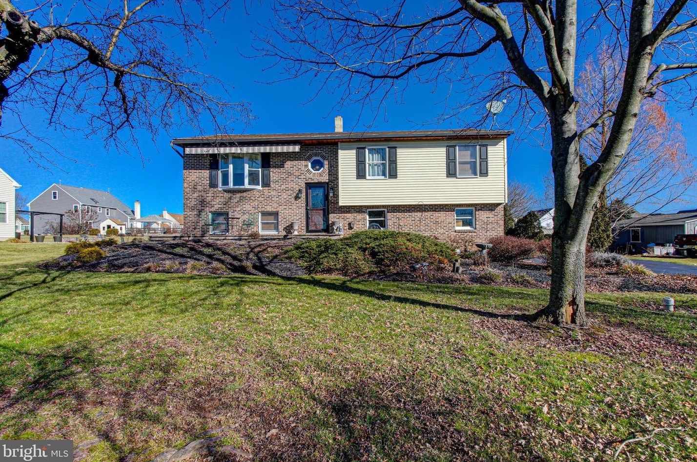 405 Kleman Rd, Gilbertsville, PA 19525