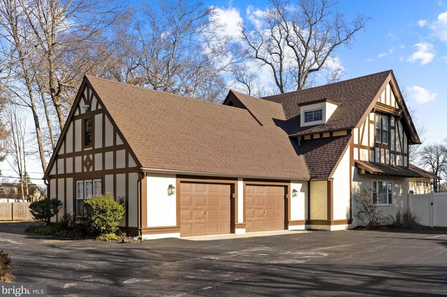 400 Ballytore Cir, Penn Wynne, PA 19096