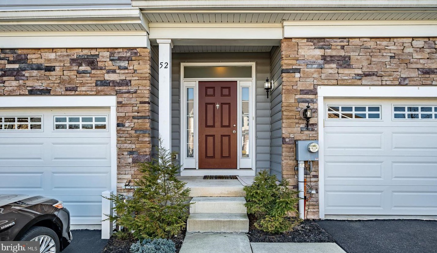 52 Plymouth Dr, Limerick, PA 19468