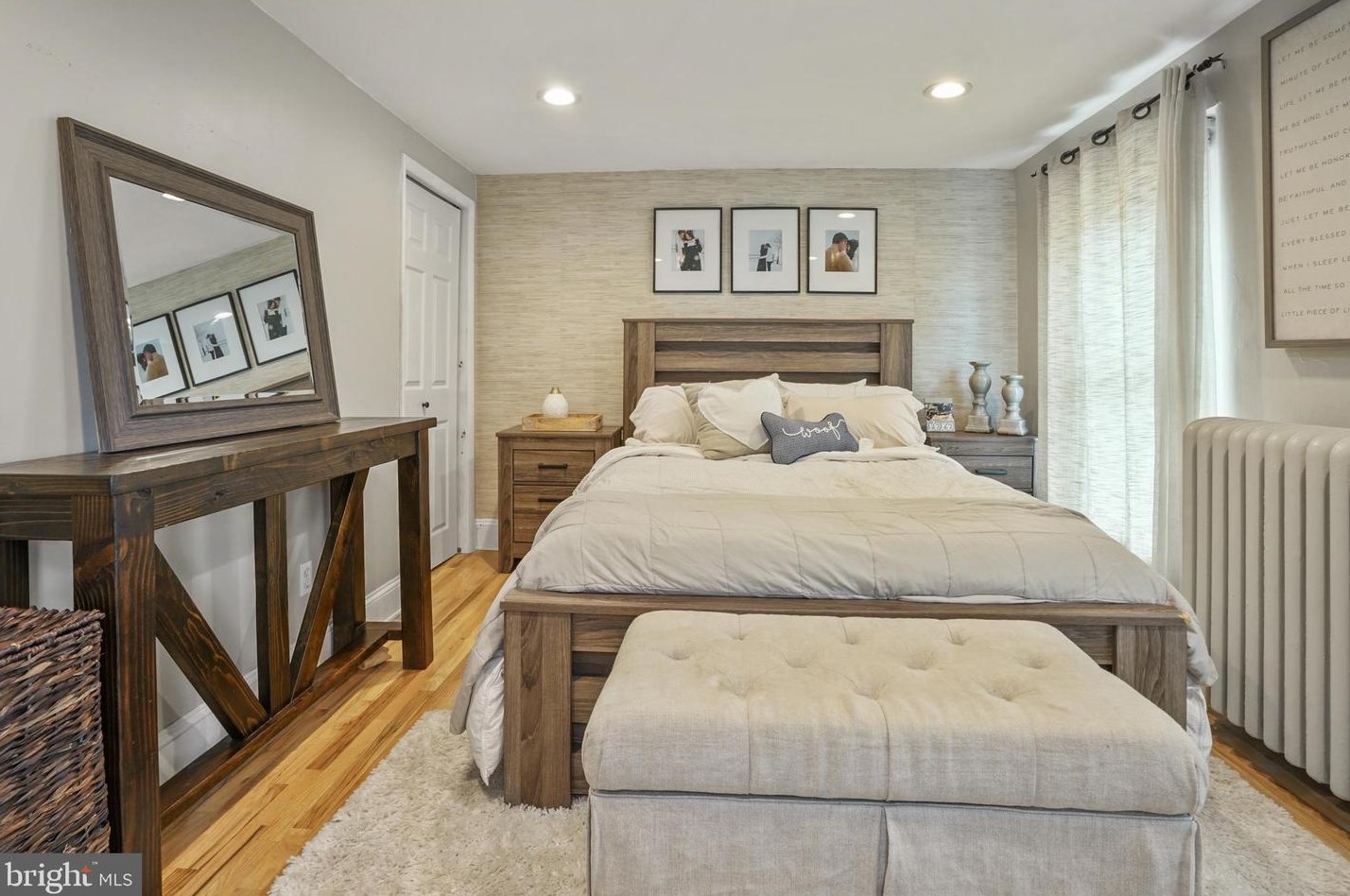 129 Montgomery Ave, North Wales PA  19454-3411 exterior