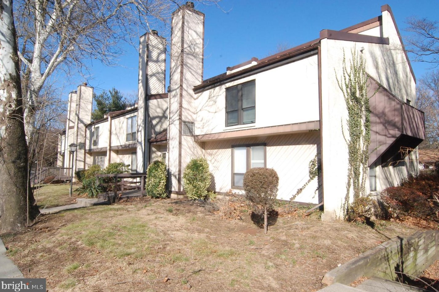 233 Township Line Rd #2-d, Melrose Park, PA 19027