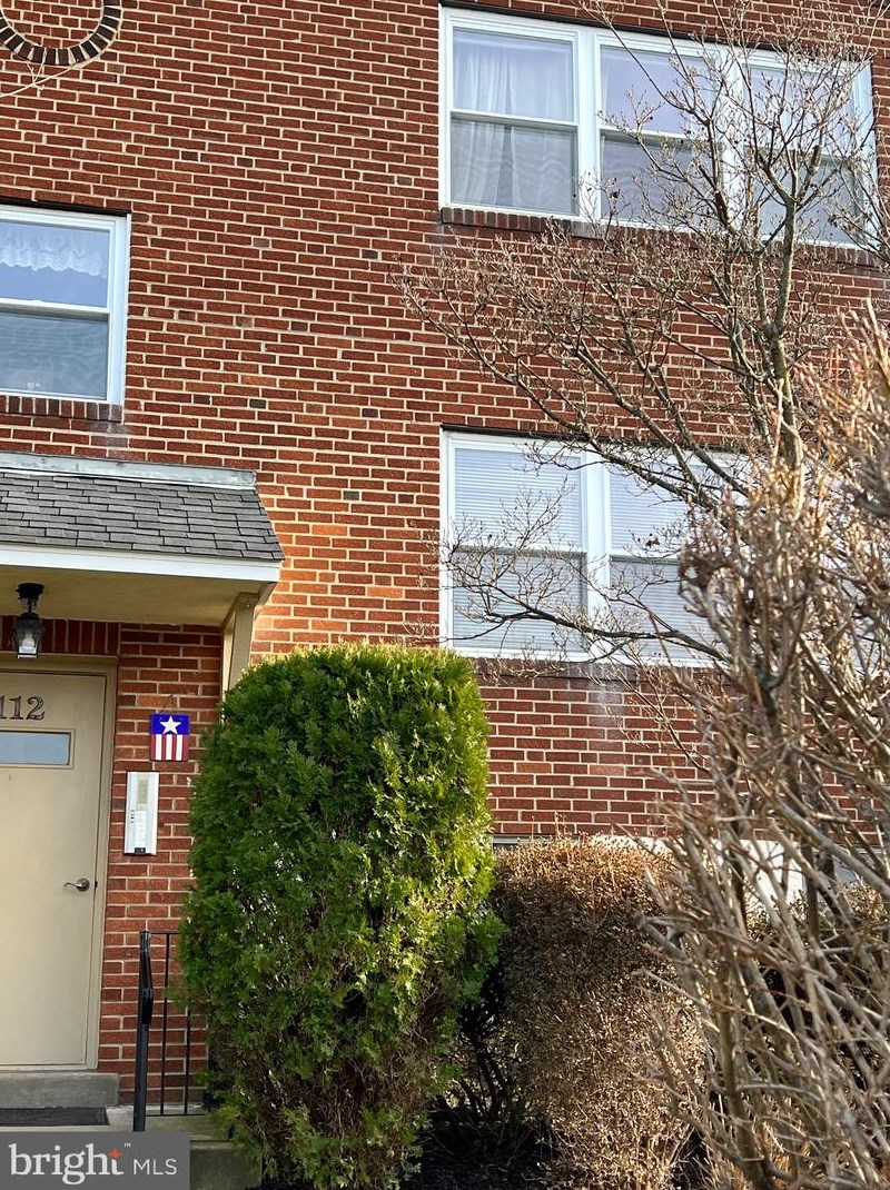 112 Clement Rd #b, Oreland, PA 19075