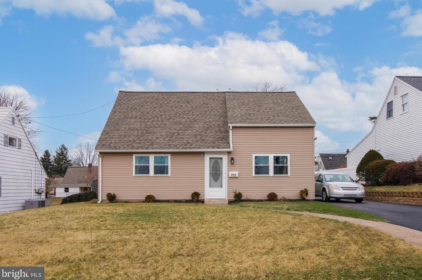 353 W King St, Pottstown, PA 19464