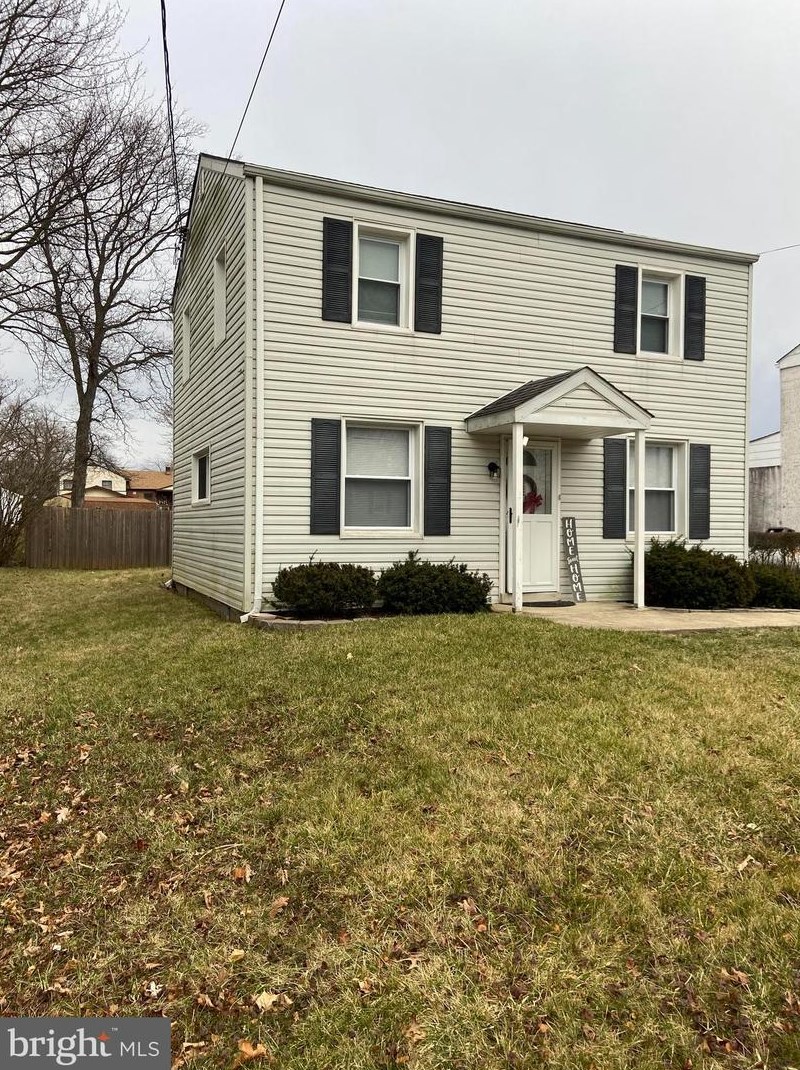 121 Hollywood Ave, Norristown, PA 19403