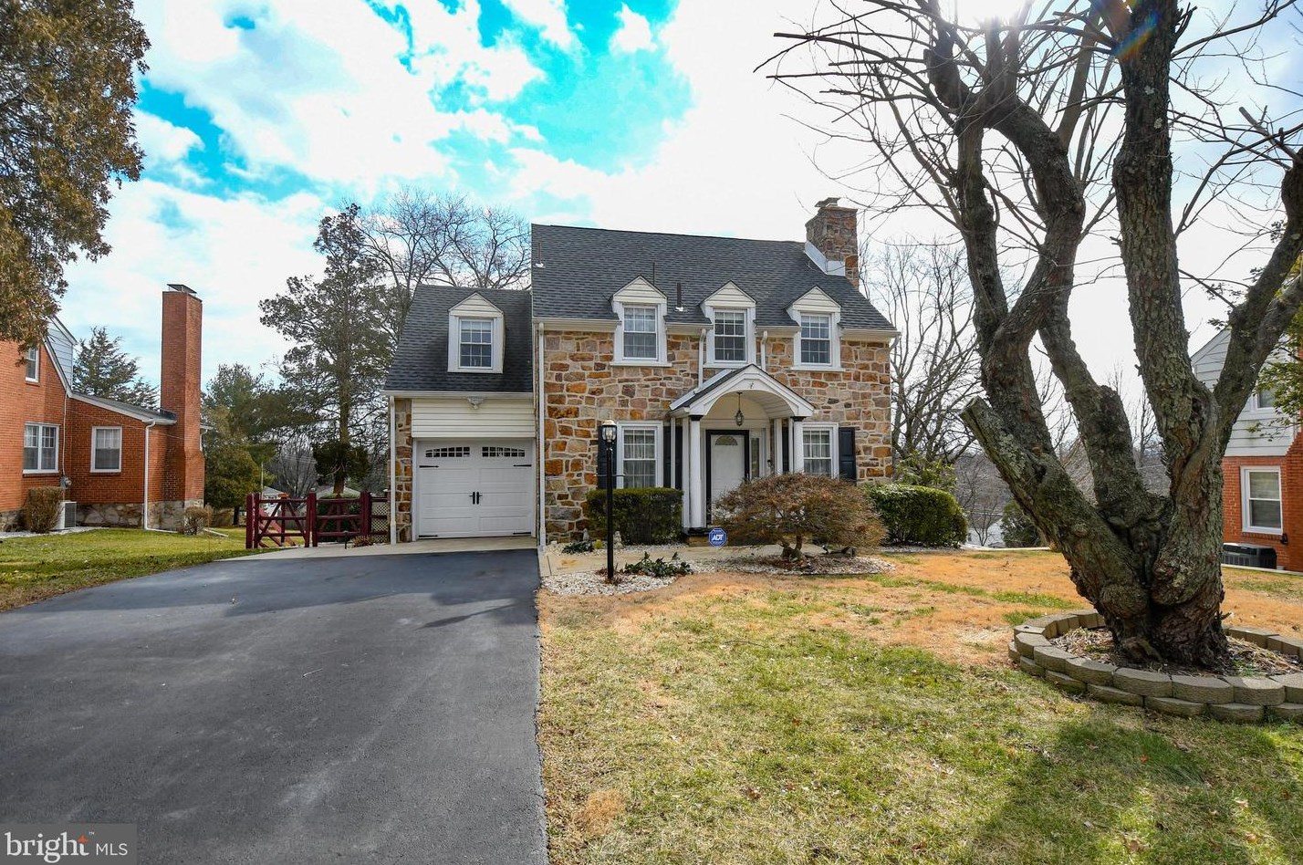 56 Burnside Ave, Norristown, PA 19403