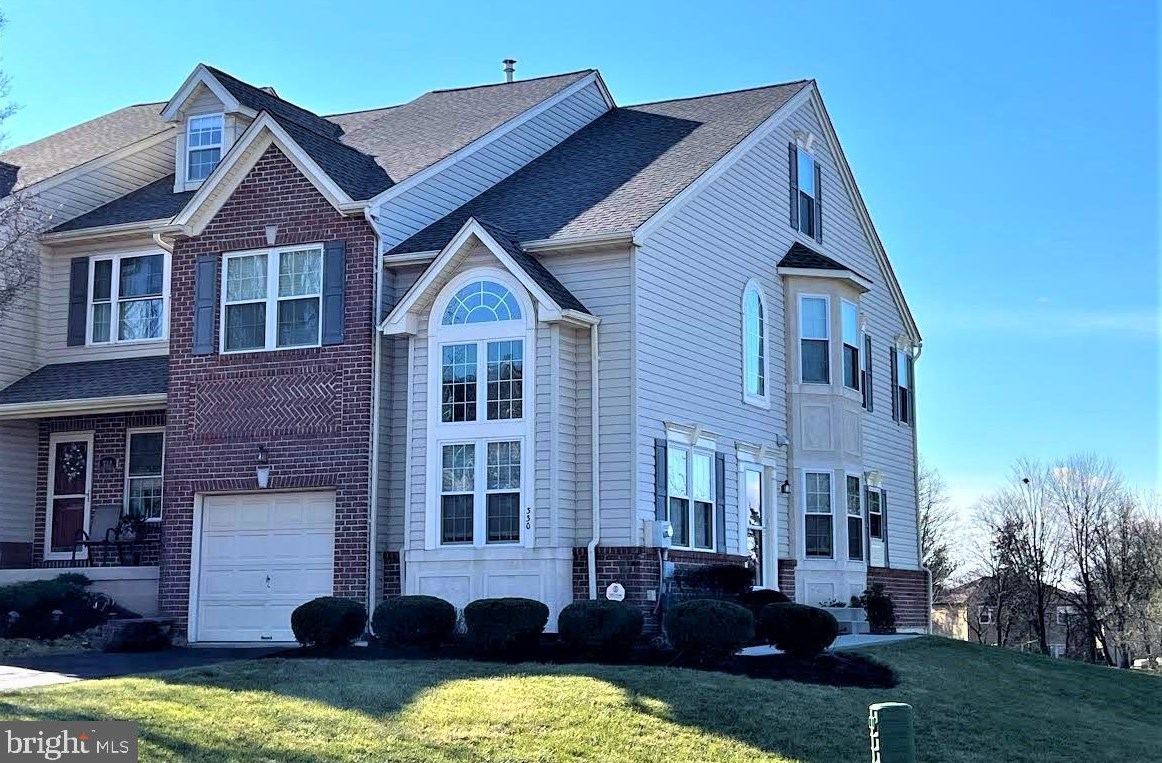 330 Manor Rd, Harleysville, PA 19438