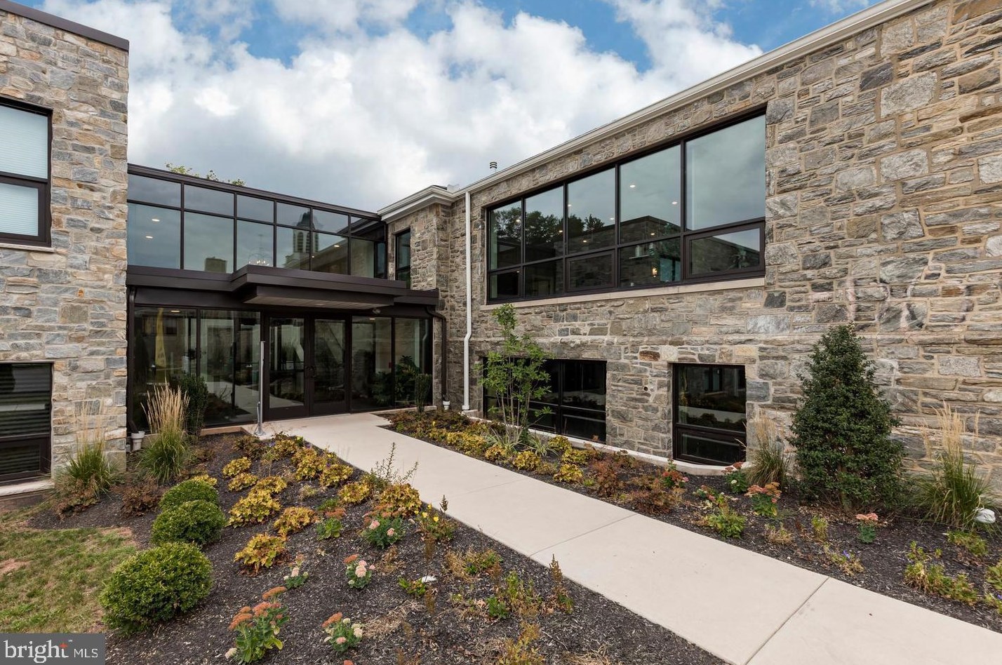 29 E 1st Ave #a205, Collegeville, PA 19426