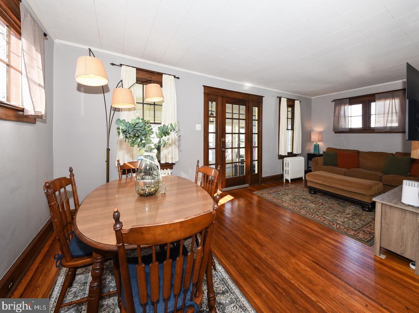 667 Harrison Ave, Ardsley PA  19038-2505 exterior