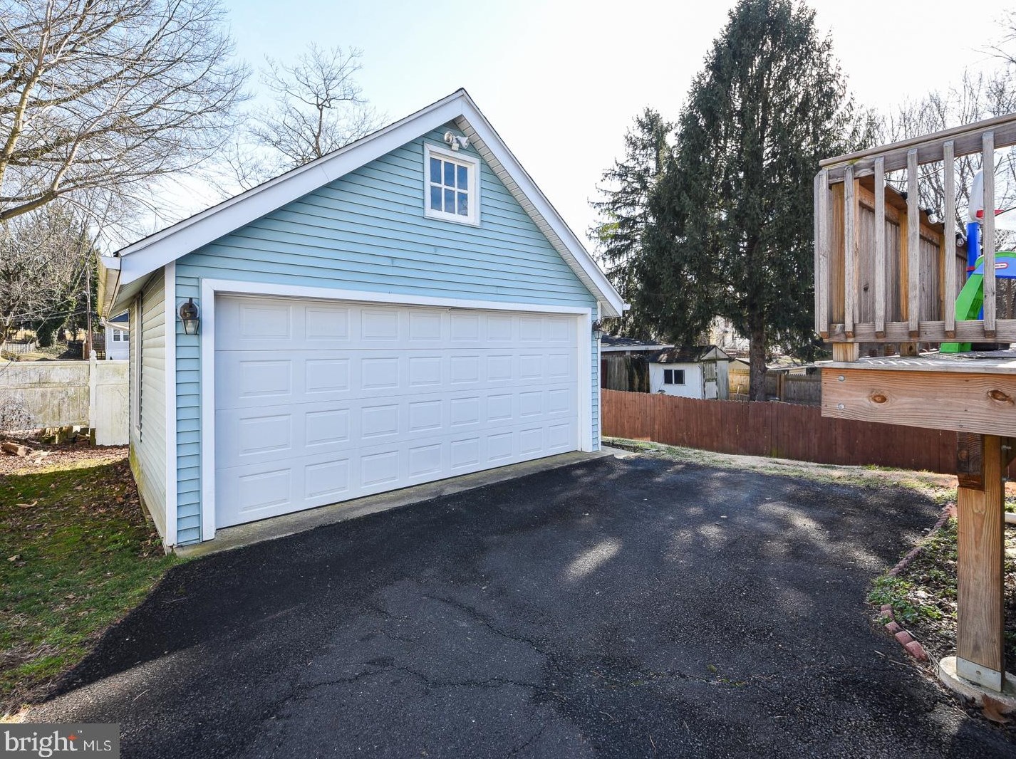 667 Harrison Ave, Ardsley PA  19038-2505 exterior