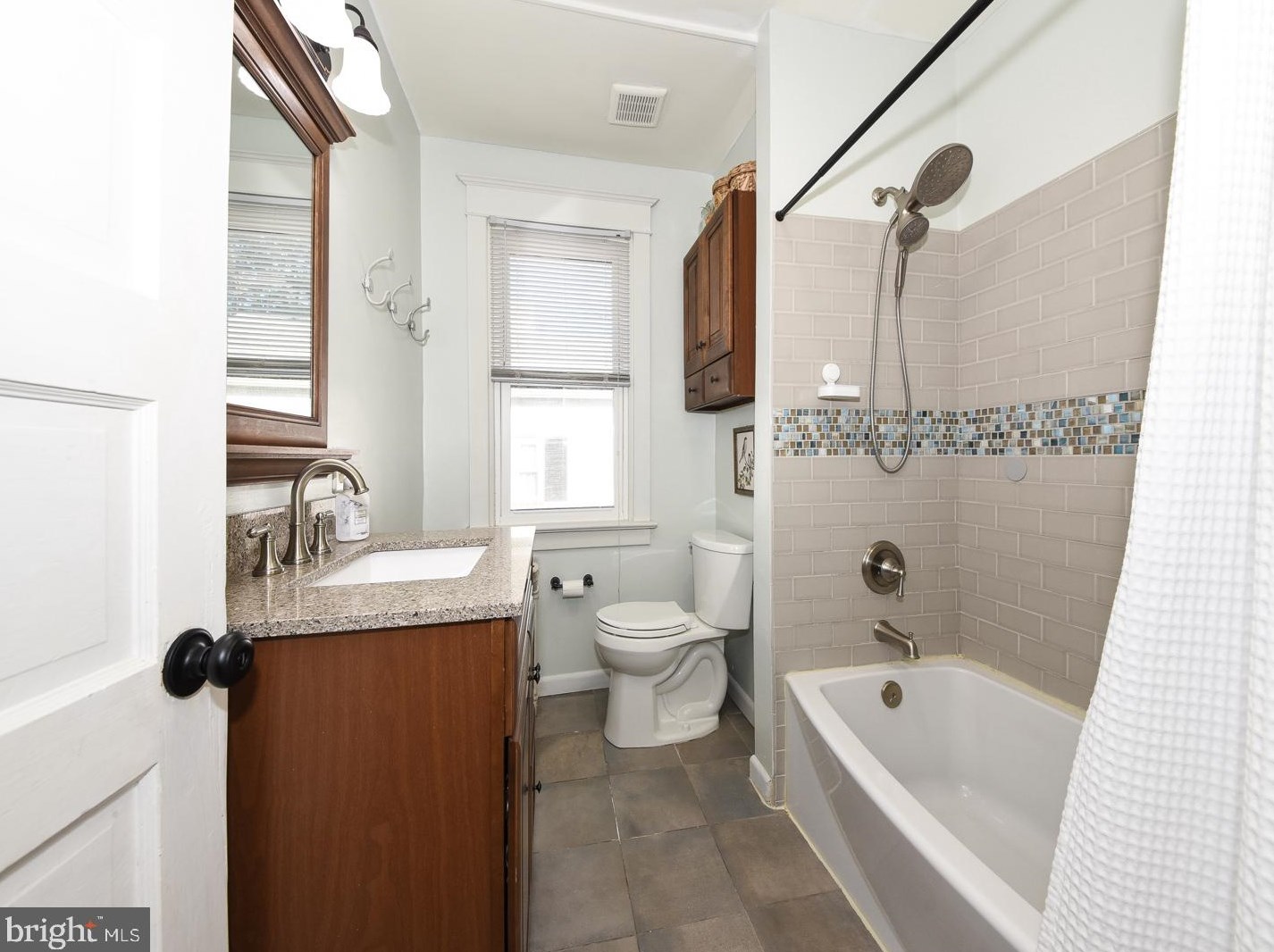 667 Harrison Ave, Ardsley PA  19038-2505 exterior