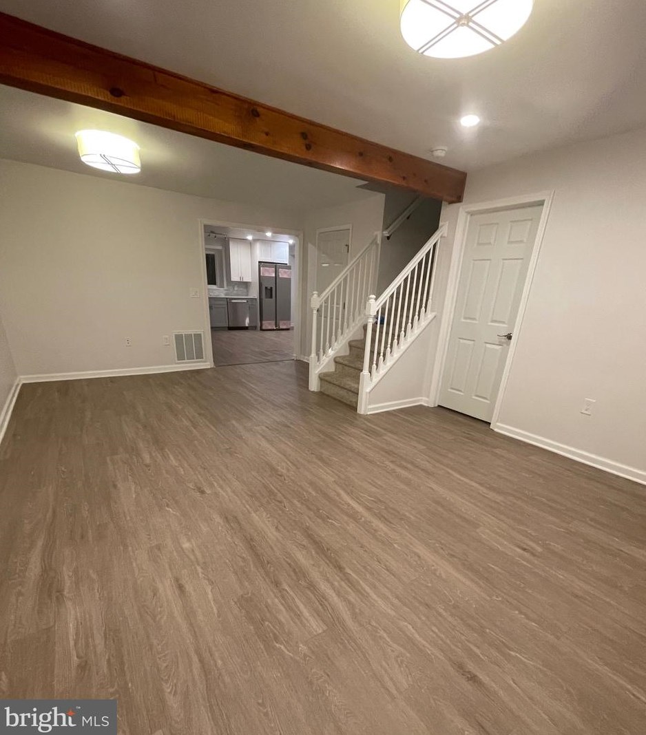 70 Lakeside Dr, Collegeville, PA 19426