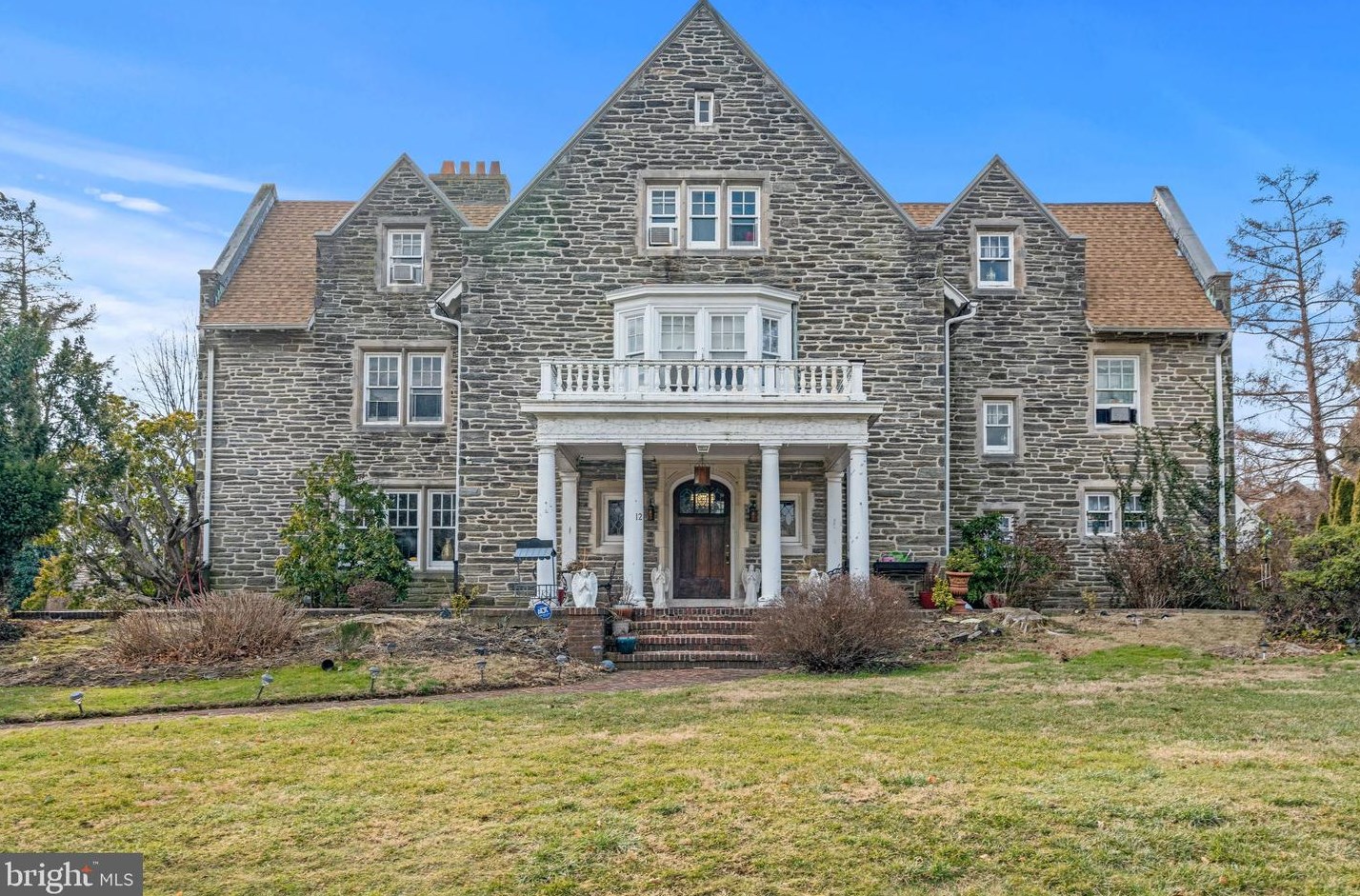 12 Latham Park, Melrose Park, PA 19027