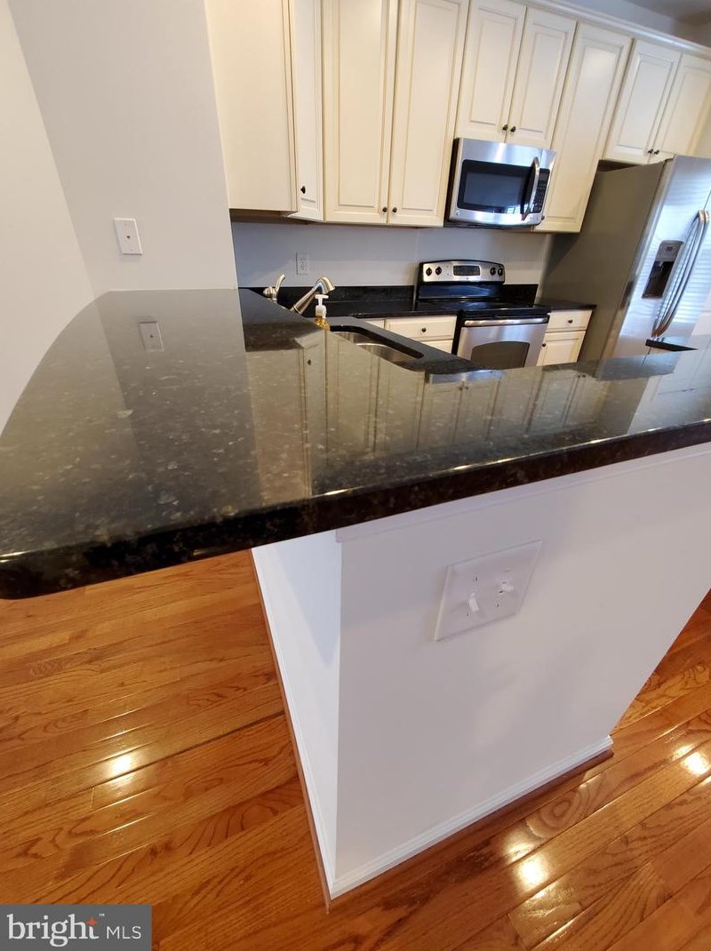 710 Susan Cir, North Wales PA  19454-1420 exterior