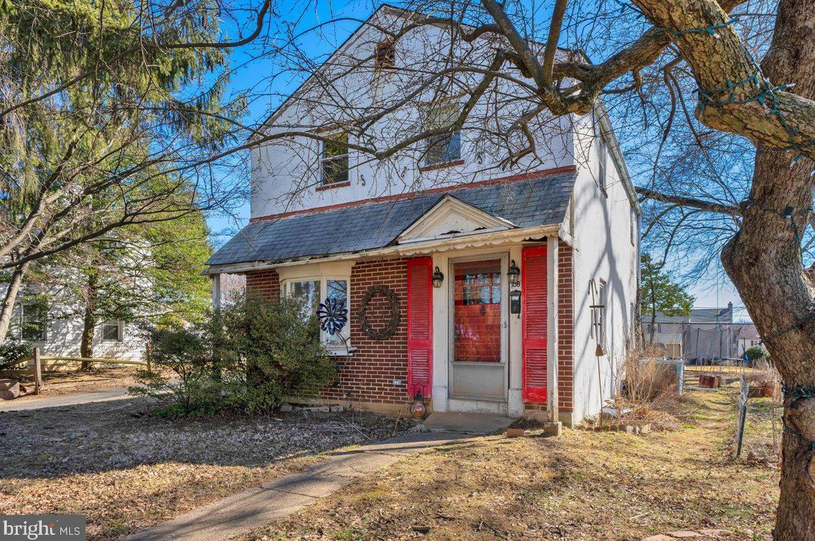 106 Redford Rd, Oreland, PA 19075-1924