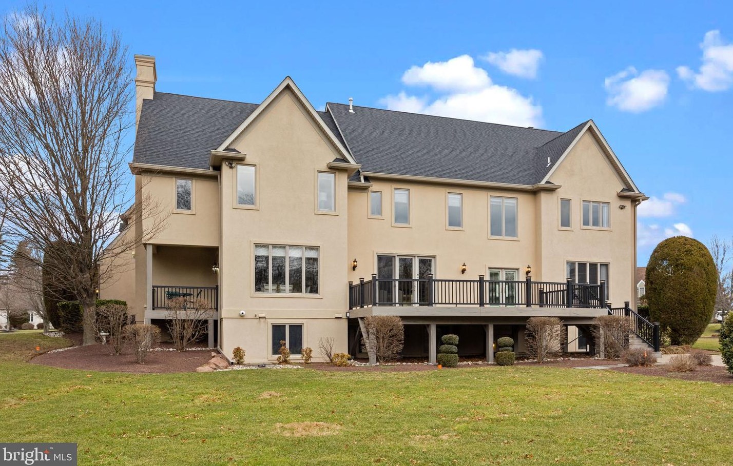 896 Summerset Pl, Prospectville, PA 19002