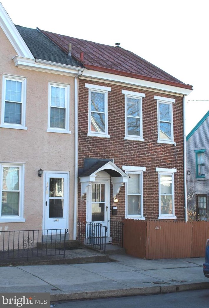 466 Spruce St, Pottstown, PA 19464