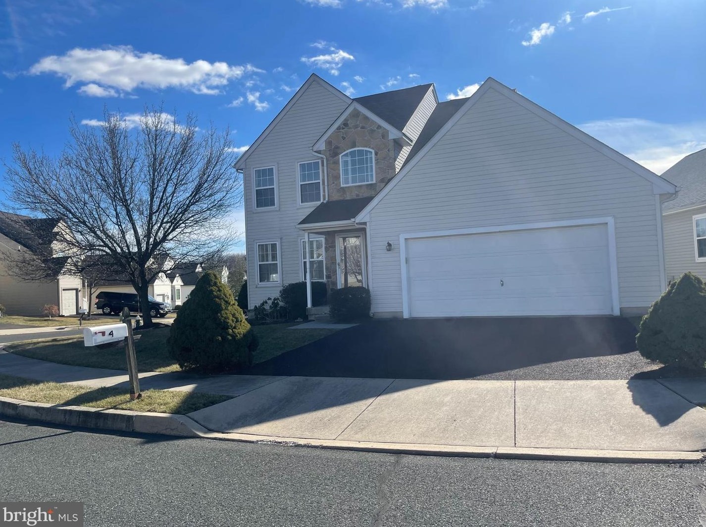 4 Gleneagles Rd, Limerick, PA 19468