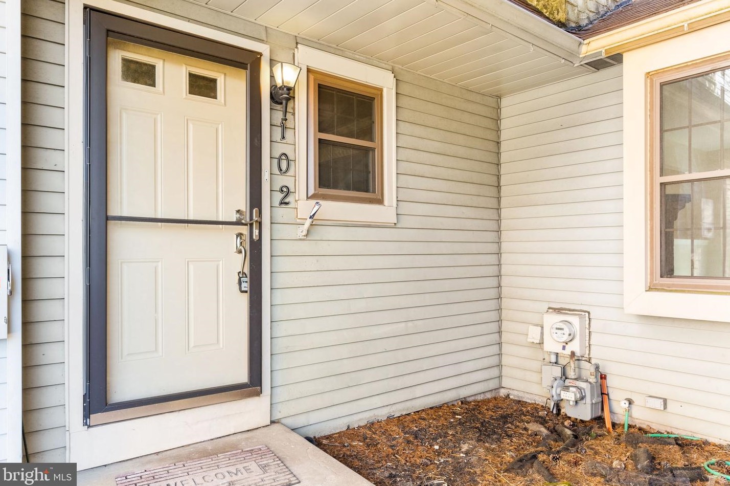 102 Rutledge Ct, North Wales, PA 19454