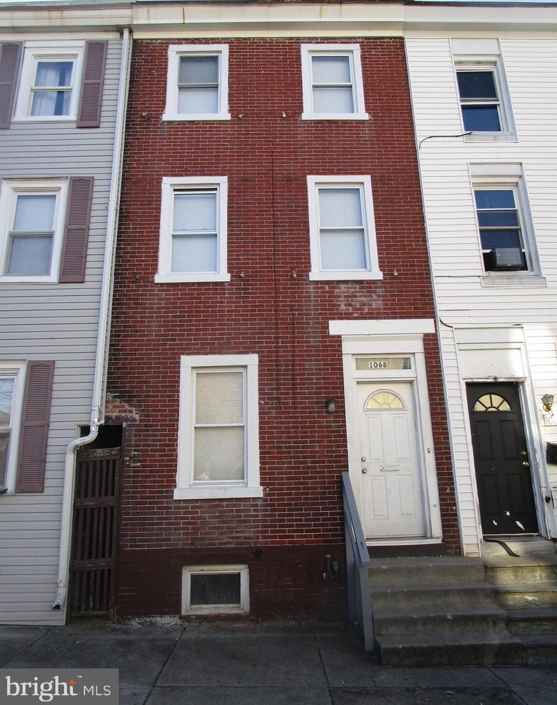 1068 Willow St, Norristown, PA 19401