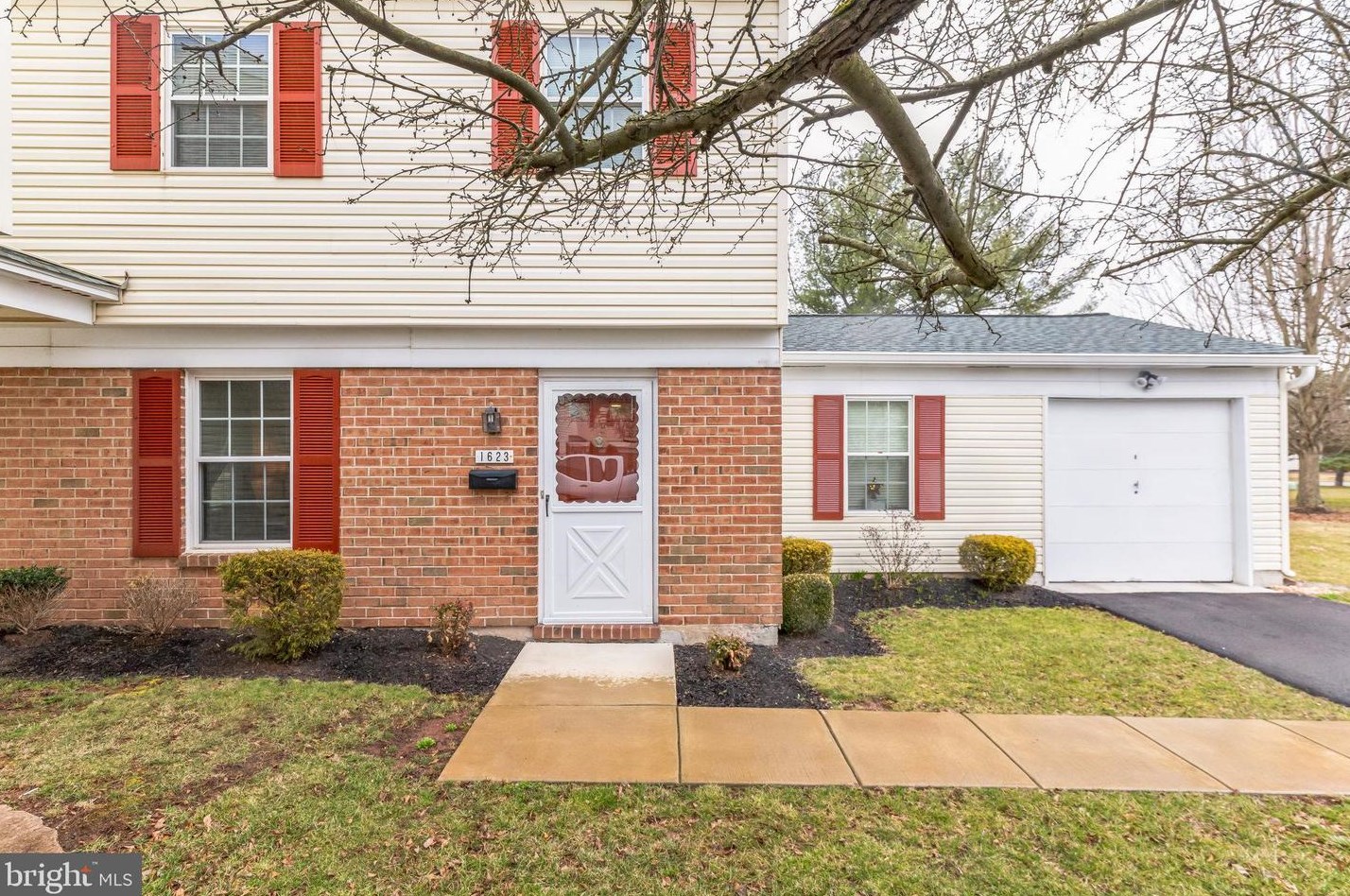 1623 Morton Ct, Lansdale, PA 19446