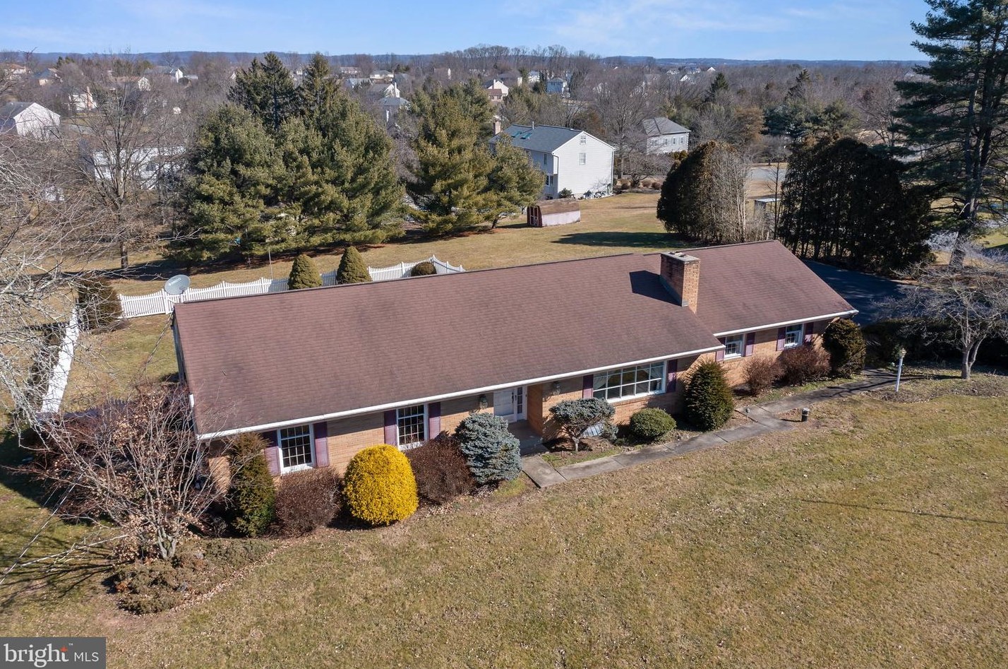 127 Buchert Rd, Gilbertsville, PA 19525