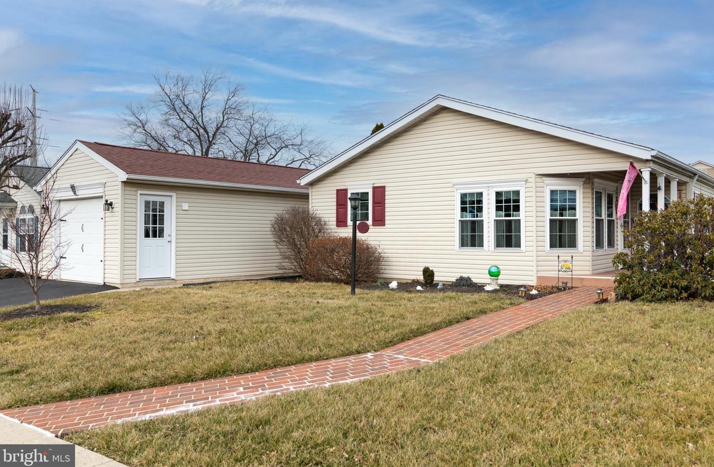 349 Farm Ln, North Wales, PA 19454-2349
