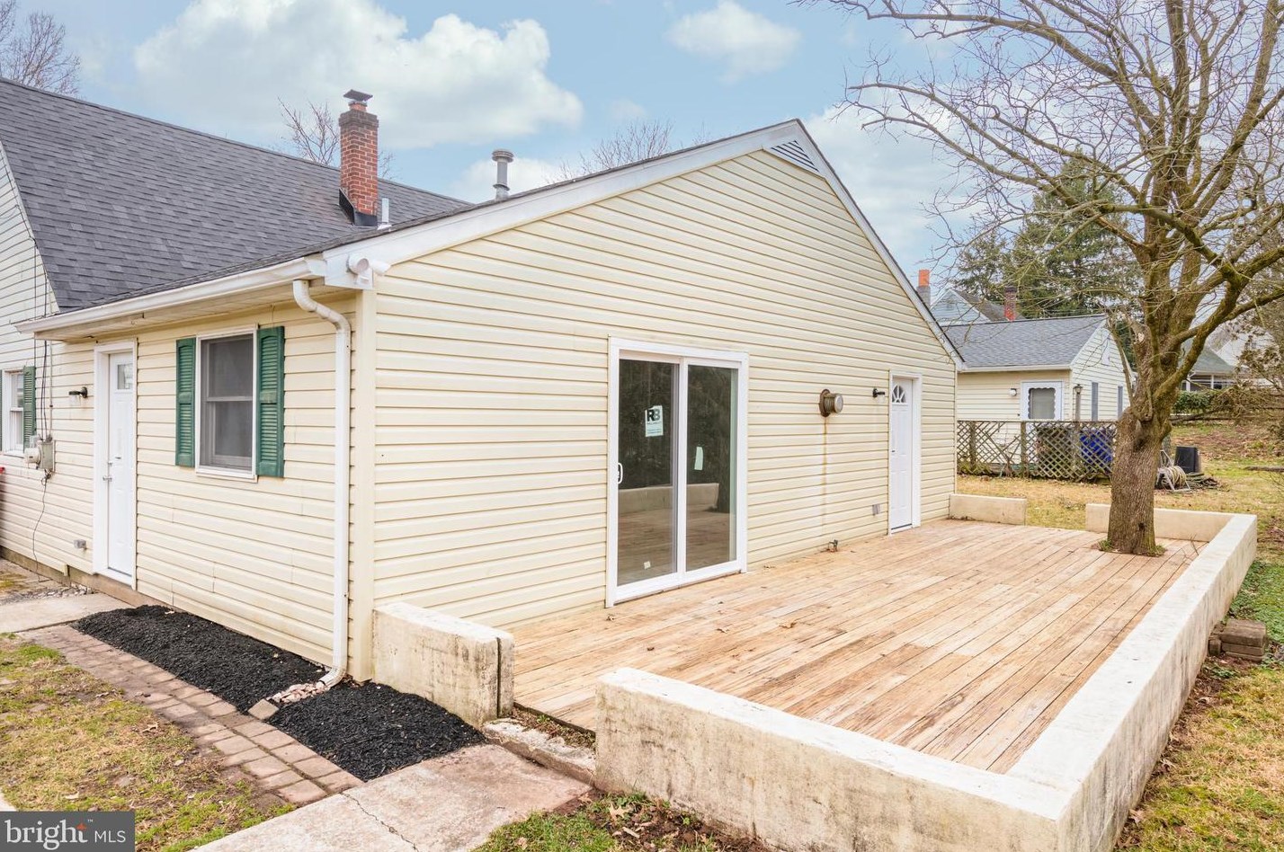 373 W Chestnut St, Pottstown, PA 19464