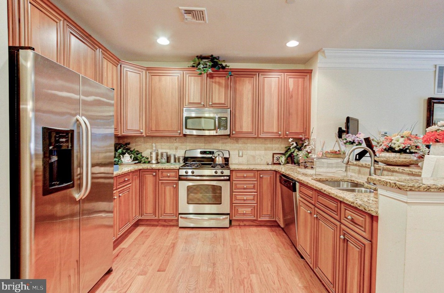 311 Carson Terrace, Huntingdon Valley, PA 19006