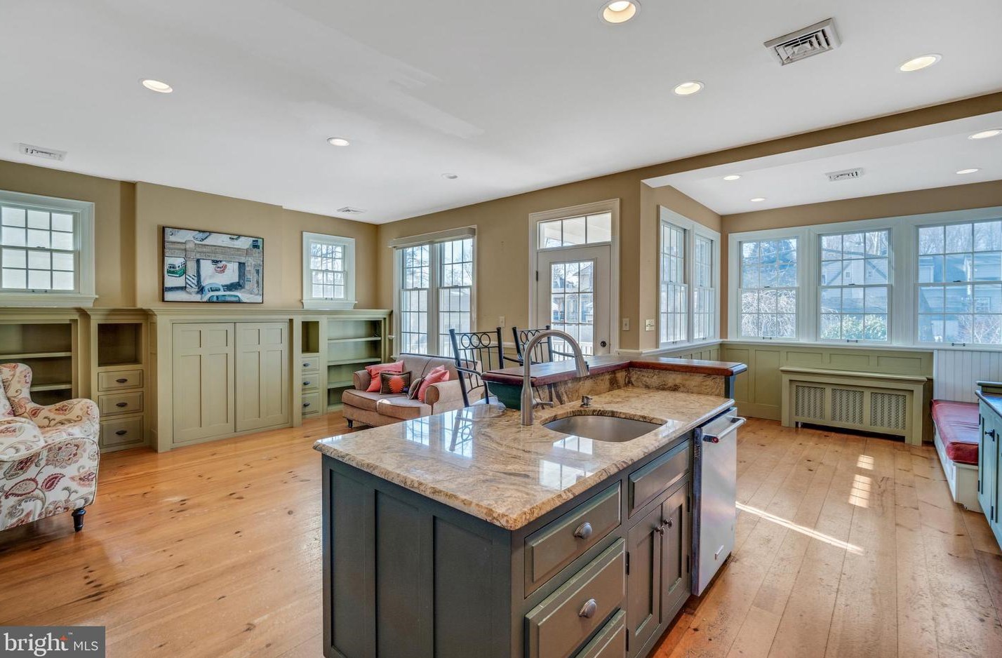 432 Roberts Ave, Ardsley, PA 19038