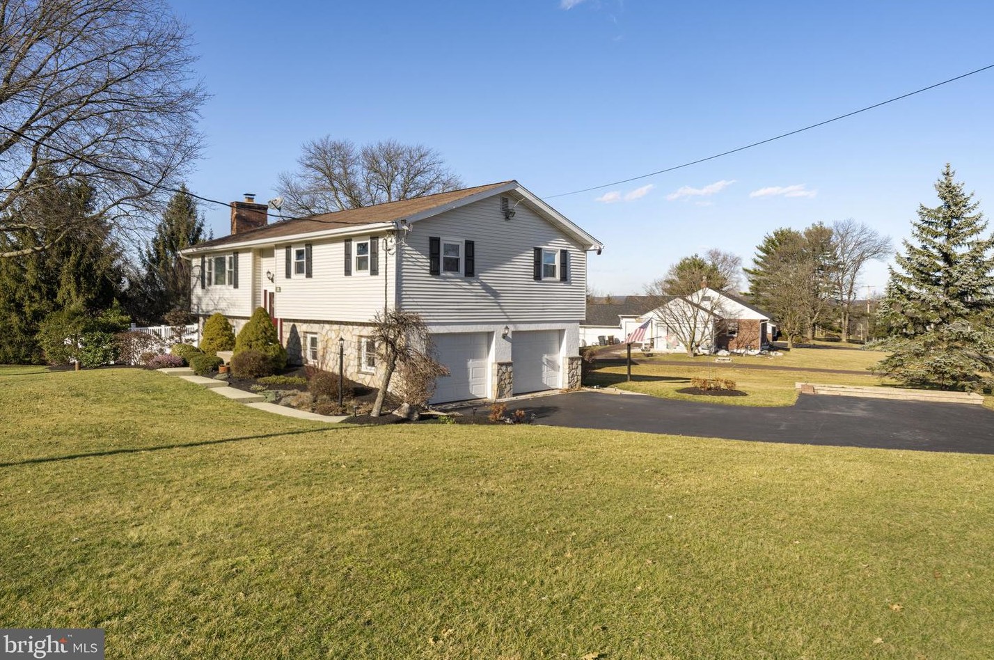 2221 Swamp Pike, Gilbertsville, PA 19525