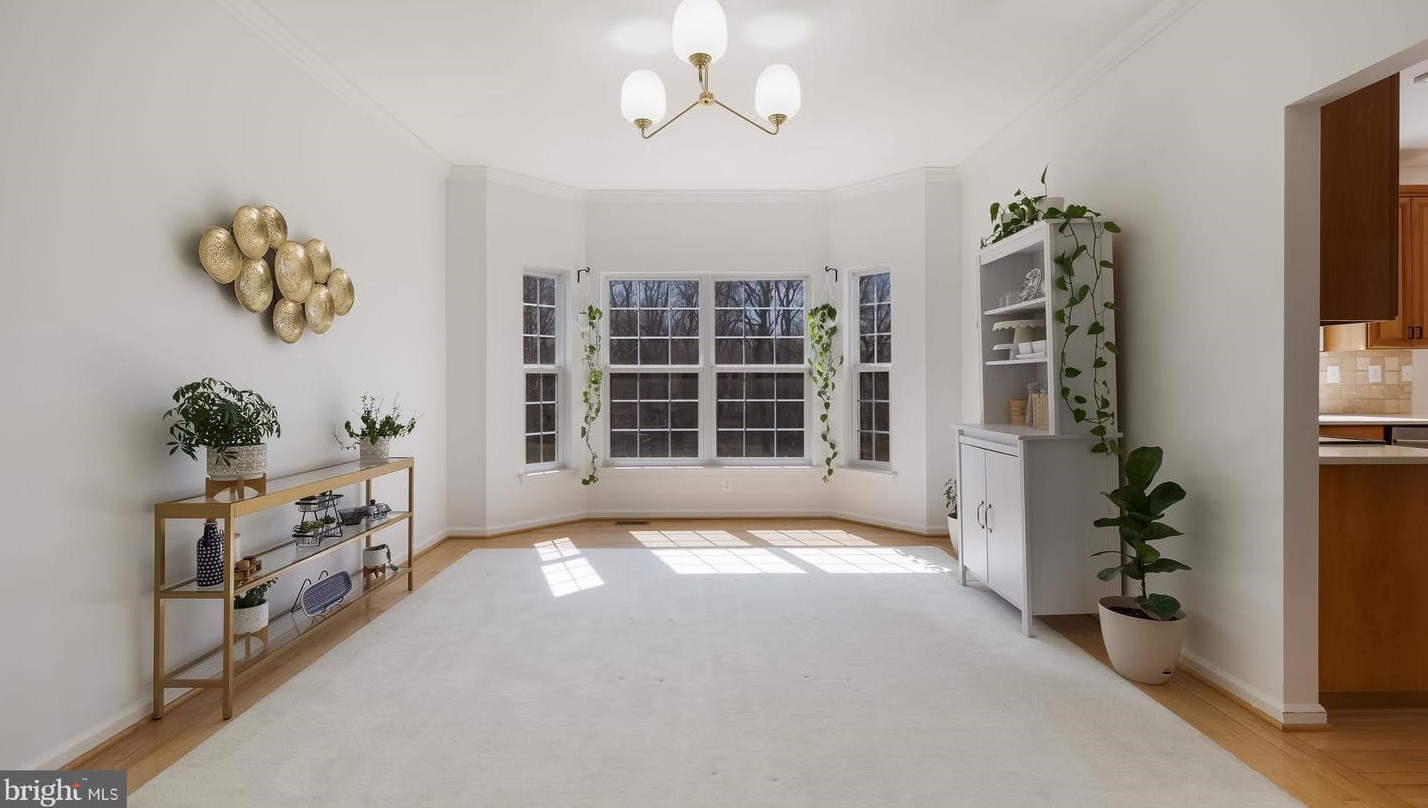 129 Raven Hollow Dr, North Wales PA  19454-4427 exterior