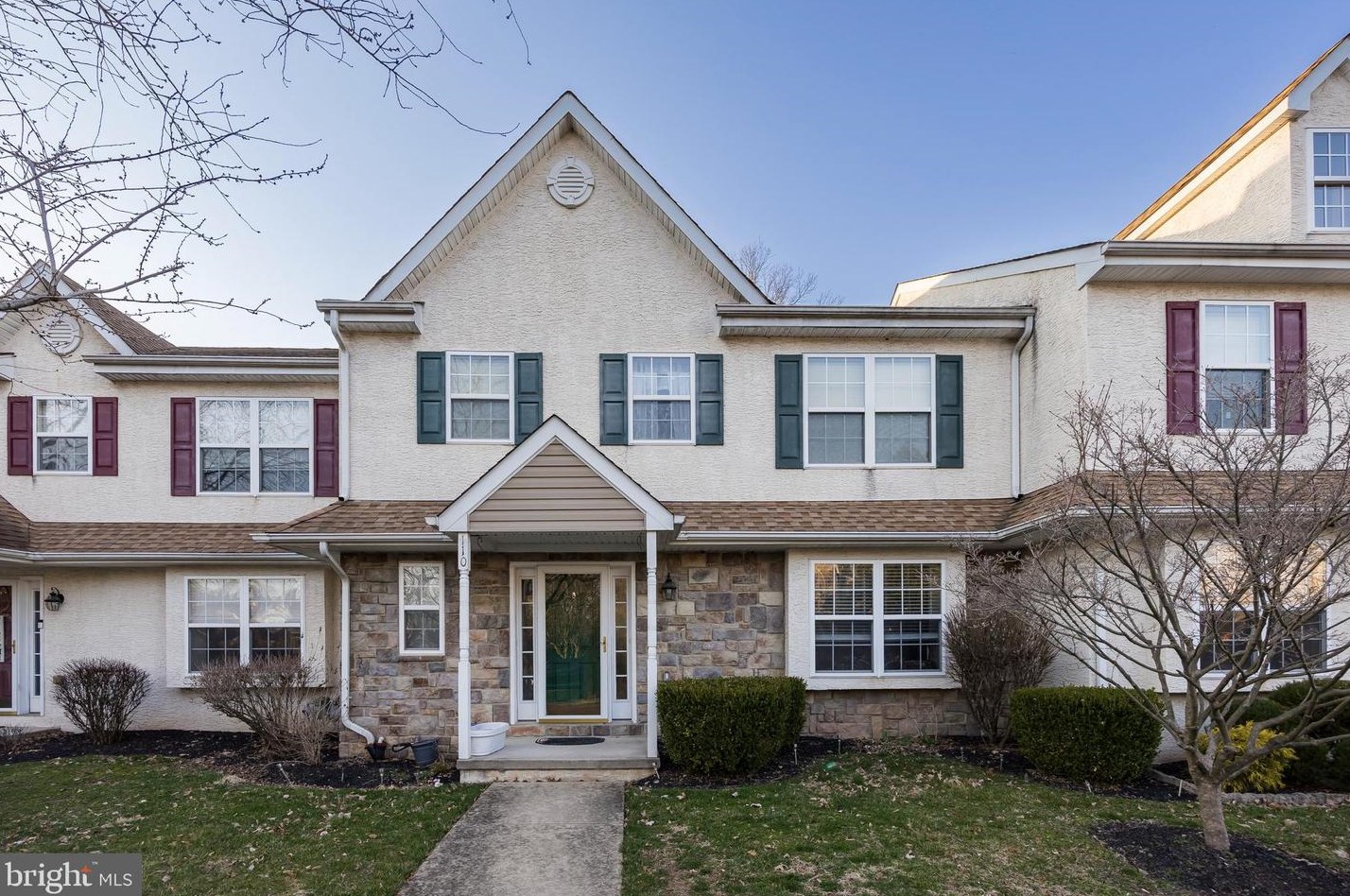 110 Millstone Ct, Limerick, PA 19468