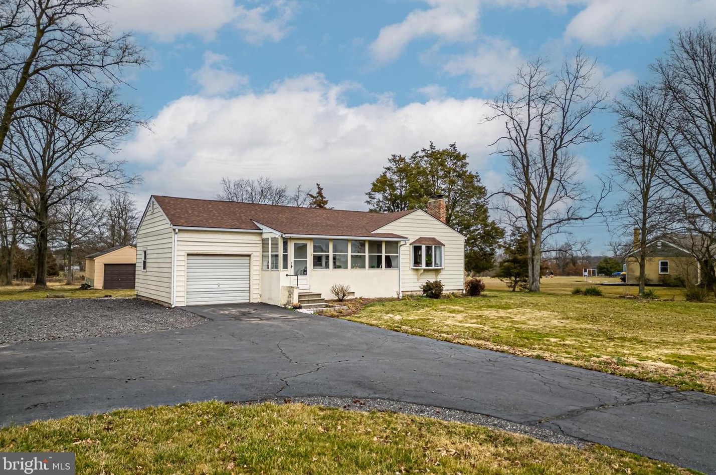 3131 Little Rd, Perkiomenville, PA 18074