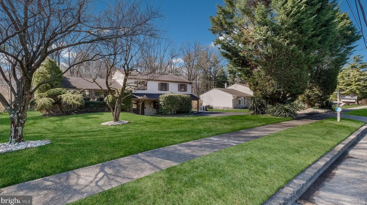 36 Lee Lynn Ln, Huntingdon Valley, PA 19006