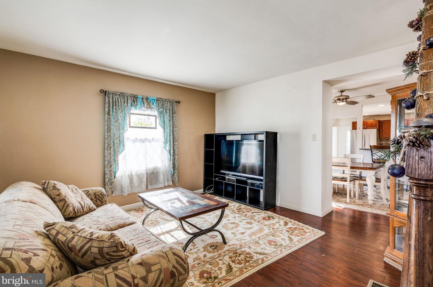 1604 Fairview Ave, Willow Grove, PA 19090