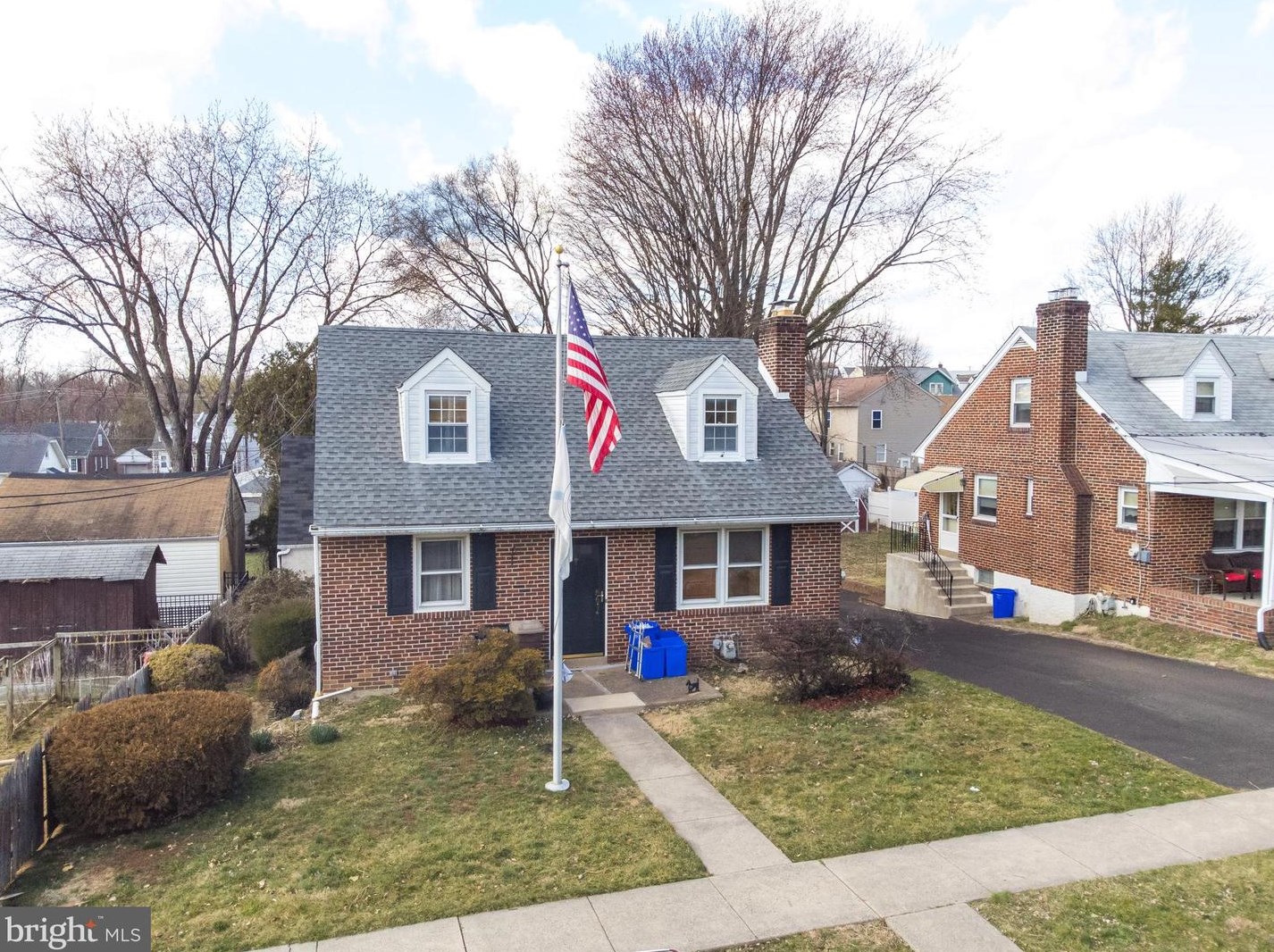 29 Fox St, Meadowbrook, PA 19046-4333