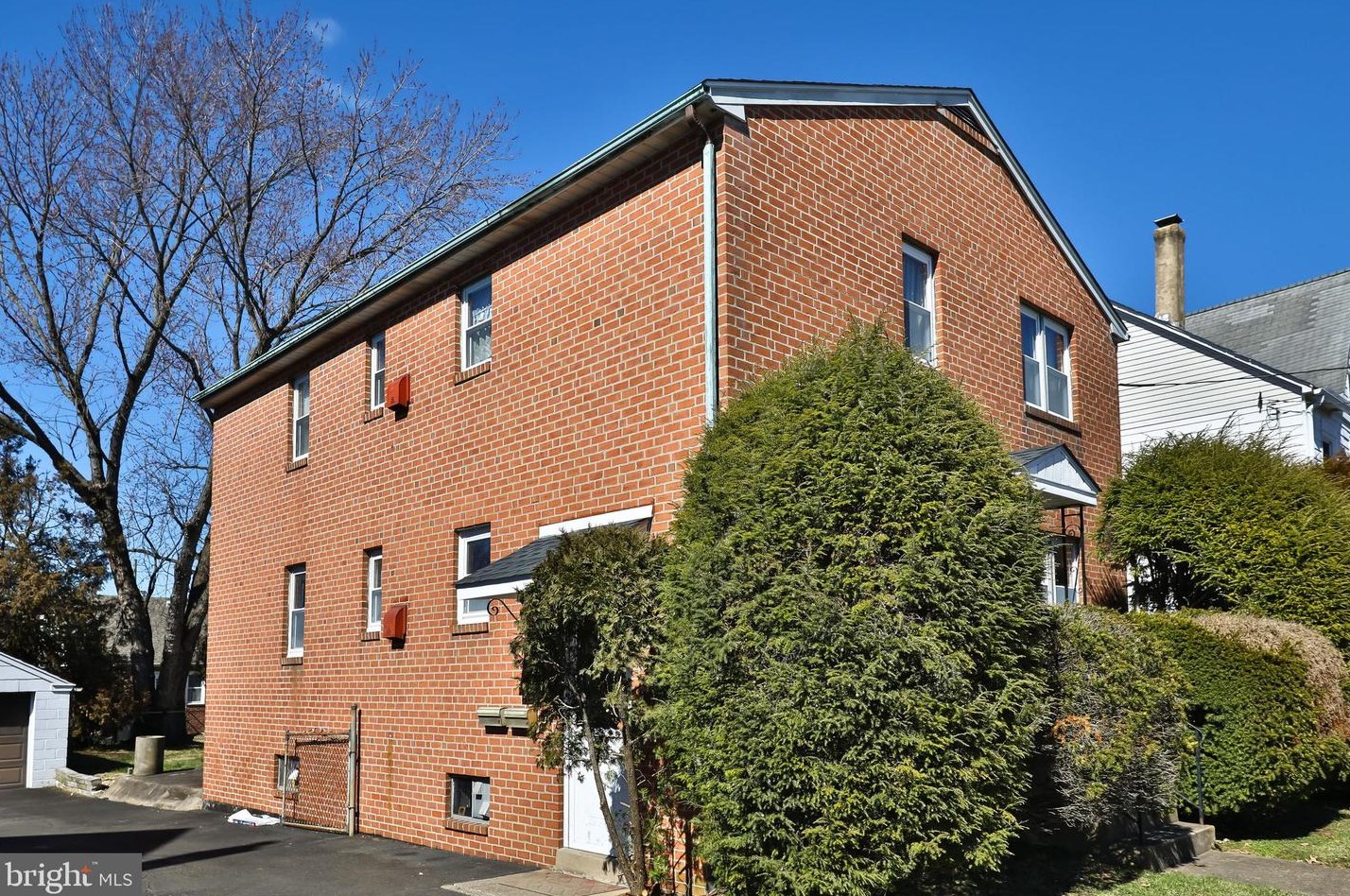 227 Plymouth Ave, Oreland, PA 19075