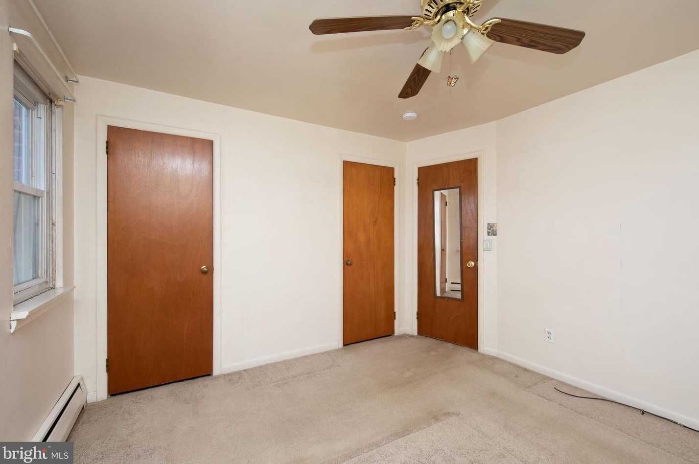 227 Plymouth Ave, Oreland PA  19075-1705 exterior