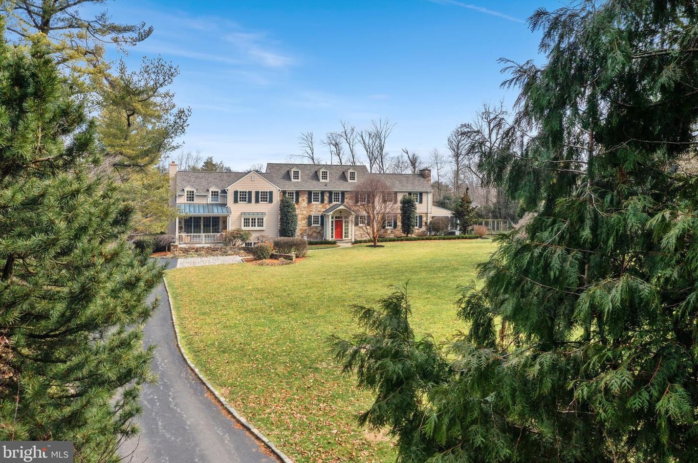 726 Cedar Ln, Ithan, PA 19085