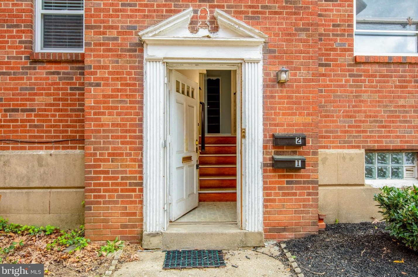 629 Hamilton St #1, Norristown, PA 19401