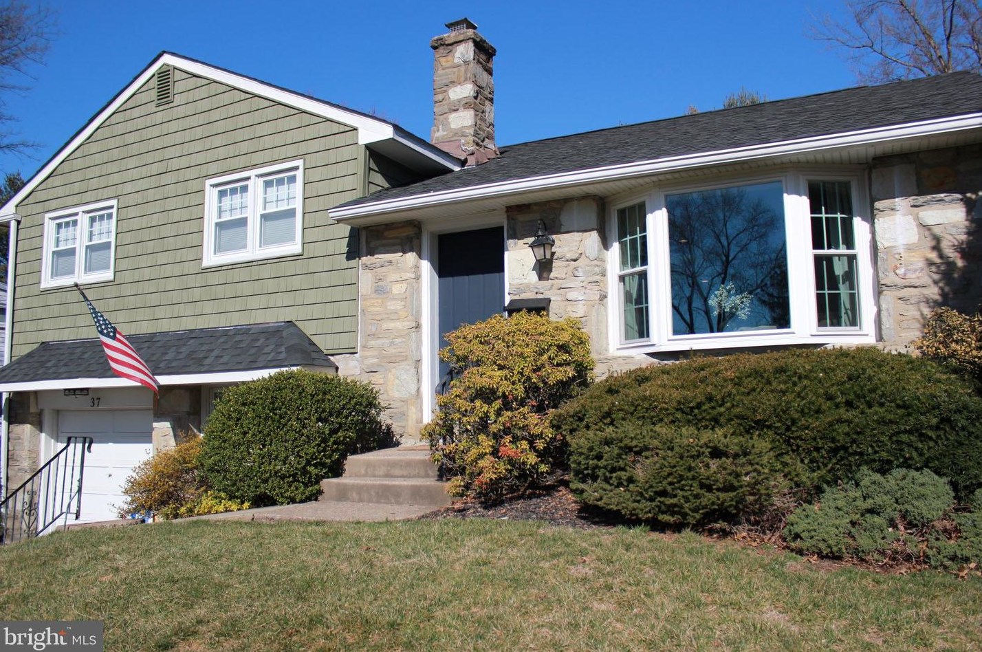 37 Northview Dr, Ardsley, PA 19038-1324