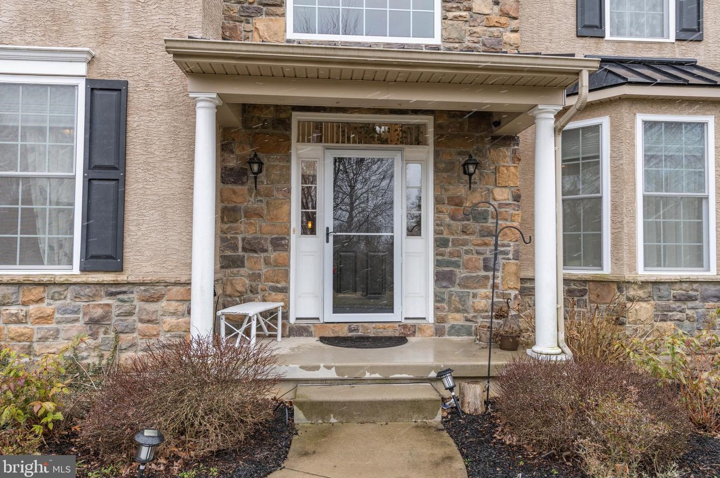 123 Veronica Ln, Lansdale, PA 19446