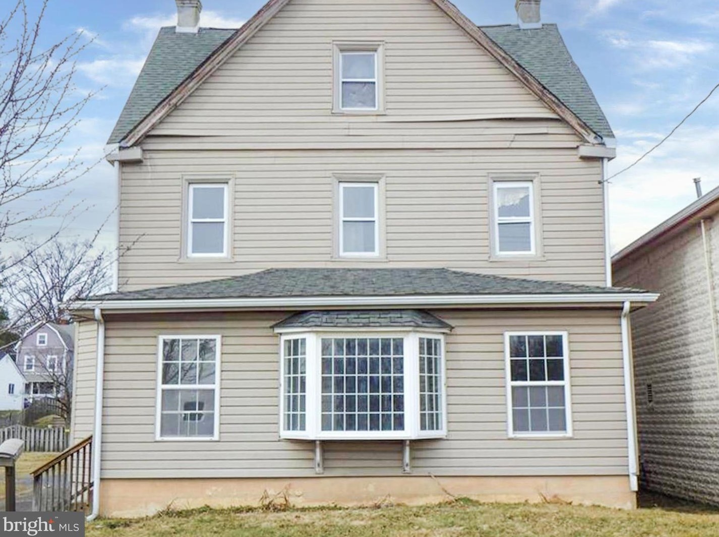1664 Easton Rd, Willow Grove, PA 19090