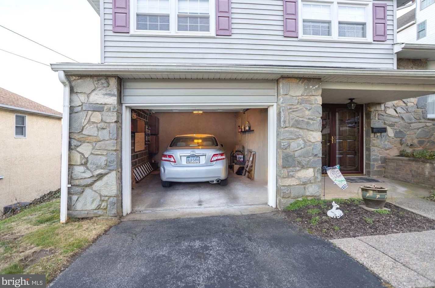 140 Fairview Ave, Cynwyd, PA 19004