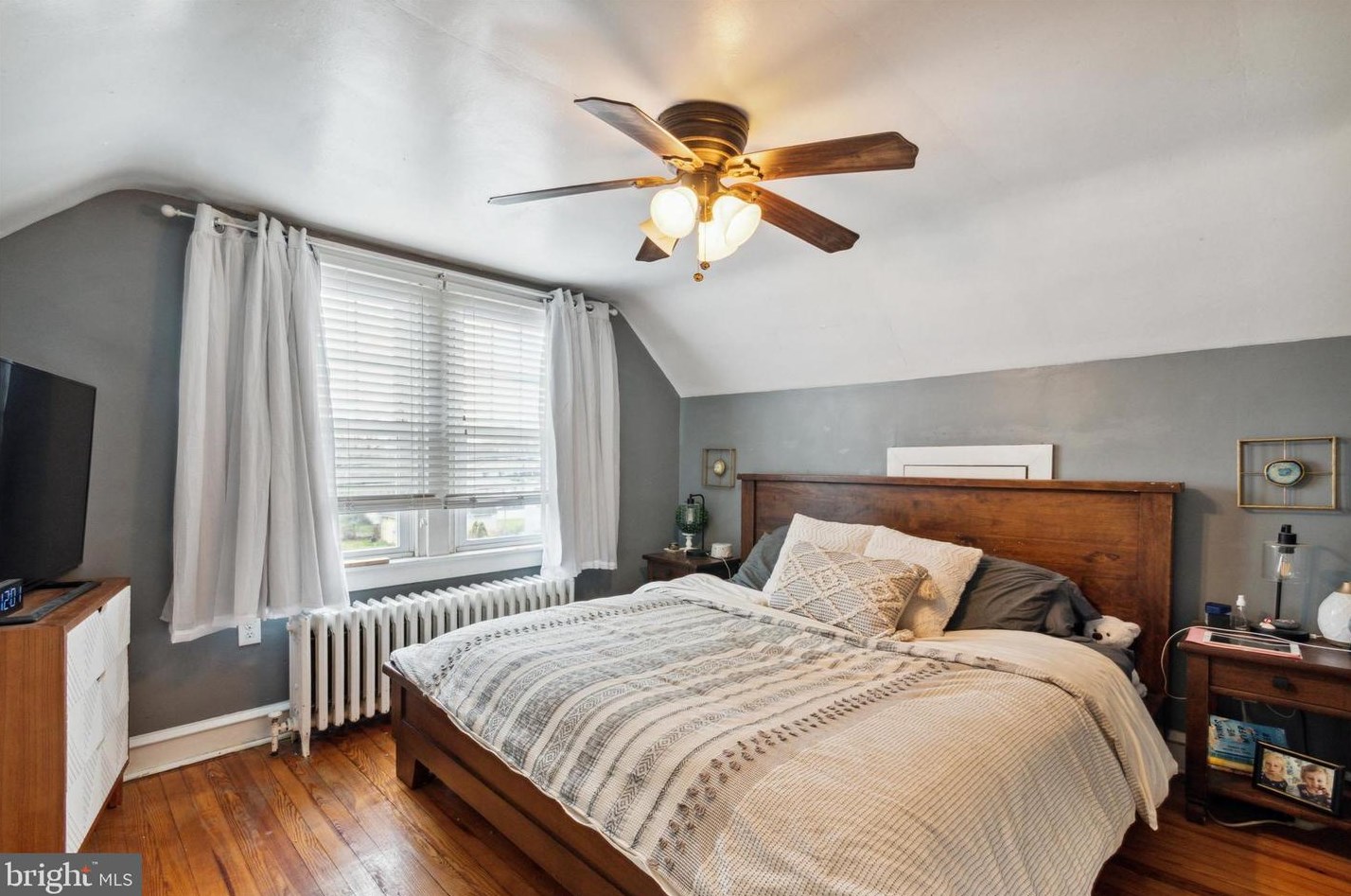 1021 Pleasant St, Ardsley PA  19038-8028 exterior