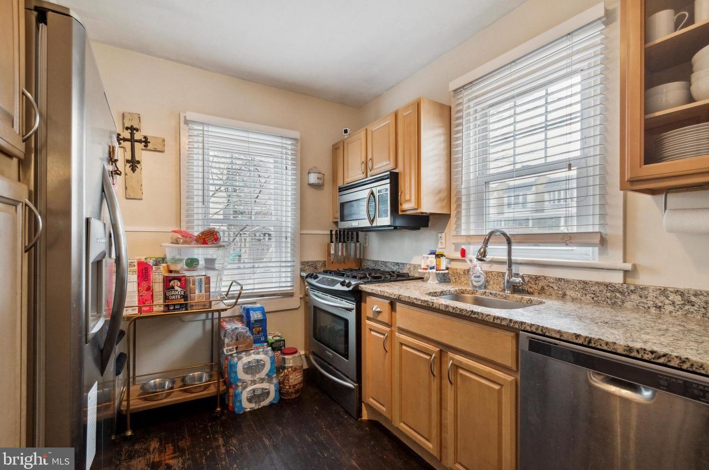 1021 Pleasant St, Ardsley PA  19038-8028 exterior